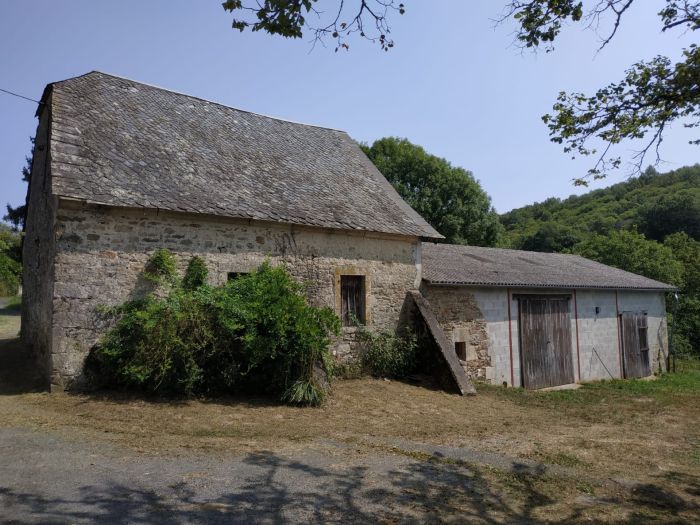 ENTRE SAINT MARTIAL DE GIMEL ET ESPAGNAC : vente vente de 5 pi&egrave;ces - grande image 5