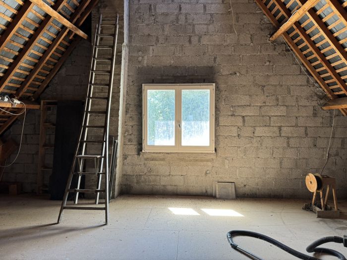 SECTEUR SOUDEILLES -  AUX PORTES D'EGLETONS : vente vente de 7 pi&egrave;ces - grande image 9