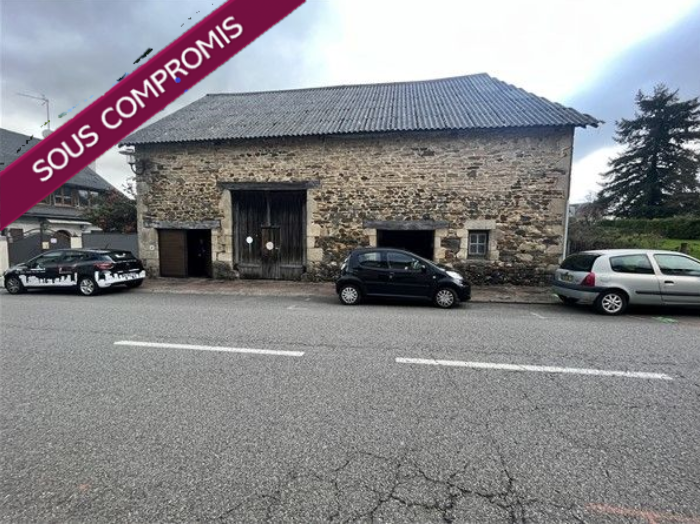 Chamboulive : vente Grange 0 - vignette 1