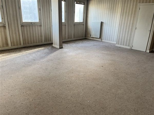 Proche IUT, Lyc&eacute;e et Coll&egrave;ge : vente vente  - grande image 3