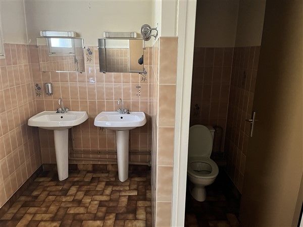 Proche IUT, Lyc&eacute;e et Coll&egrave;ge : vente vente  - grande image 6