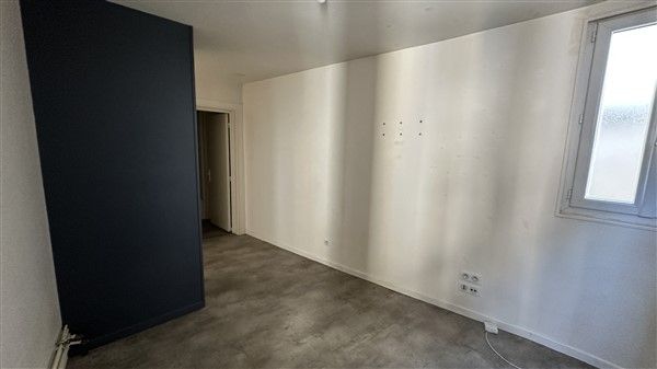 QUARTIER CENTRAL DU TRECH : vente vente de 2 pi&egrave;ces - grande image 3