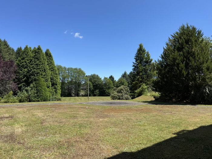 EGLETONS : vente vente  - grande image 2