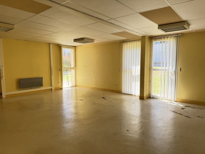 EGLETONS : vente vente  - grande image 3