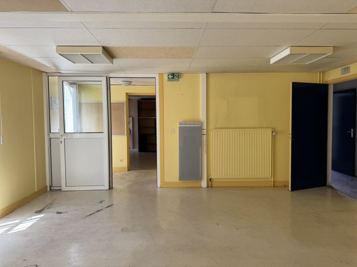 EGLETONS : vente vente  - grande image 9