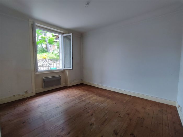 Ussel : vente vente  - grande image 3