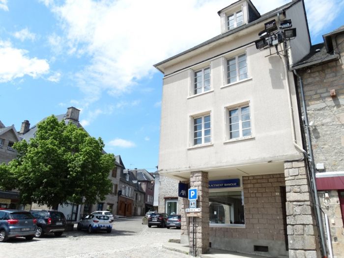 Meymac, Centre Ville : vente Immeuble de rapport 0 - vignette 1