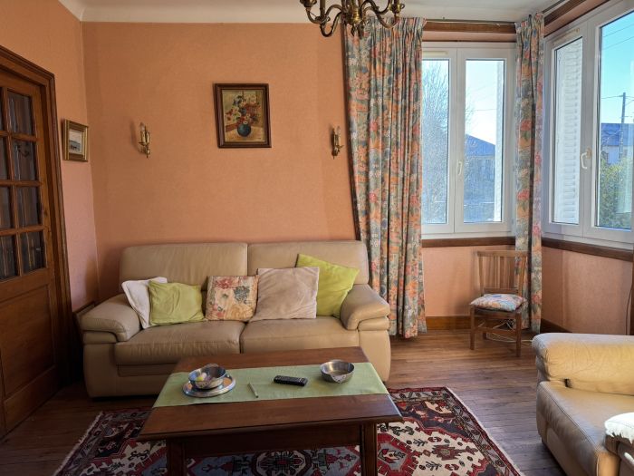 EGLETONS, CENTRE-VILLE &Agrave; PIED : vente vente de 7 pi&egrave;ces - grande image 5