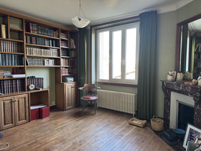 EGLETONS, CENTRE-VILLE &Agrave; PIED : vente vente de 7 pi&egrave;ces - grande image 9