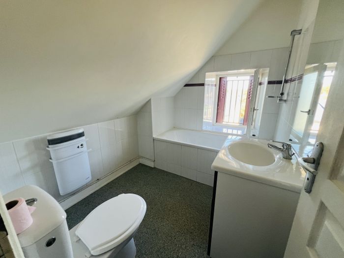 SECTEUR ST PAUL : vente vente de 4 pi&egrave;ces - grande image 7