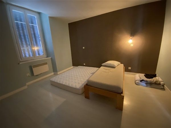 ENTRE CLERGOUX ET ESPAGNAC : vente vente de 5 pi&egrave;ces - grande image 6