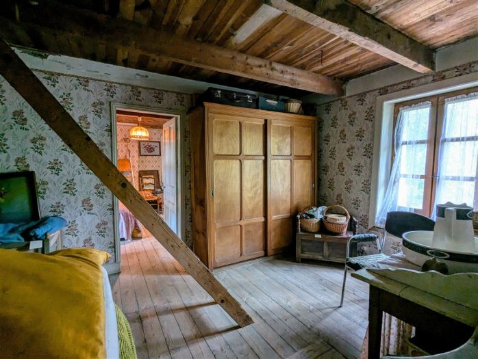 MERLINES : vente vente de 4 pi&egrave;ces - grande image 5