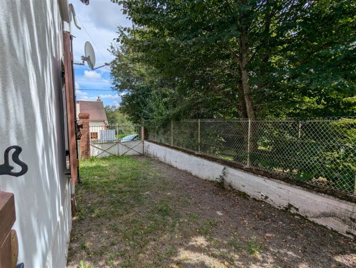 MERLINES : vente vente de 4 pi&egrave;ces - grande image 9