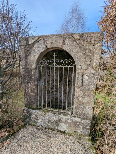 LIGINIAC : vente vente de 8 pi&egrave;ces - grande image 10