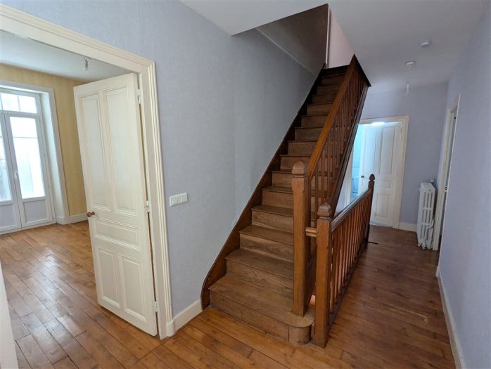 LIGINIAC : vente vente de 8 pi&egrave;ces - grande image 6