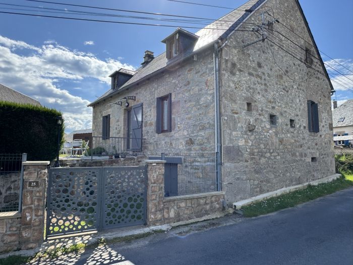 PROCHE DE MARCILLAC LA CROISILLE : vente vente de 6 pi&egrave;ces - grande image 10