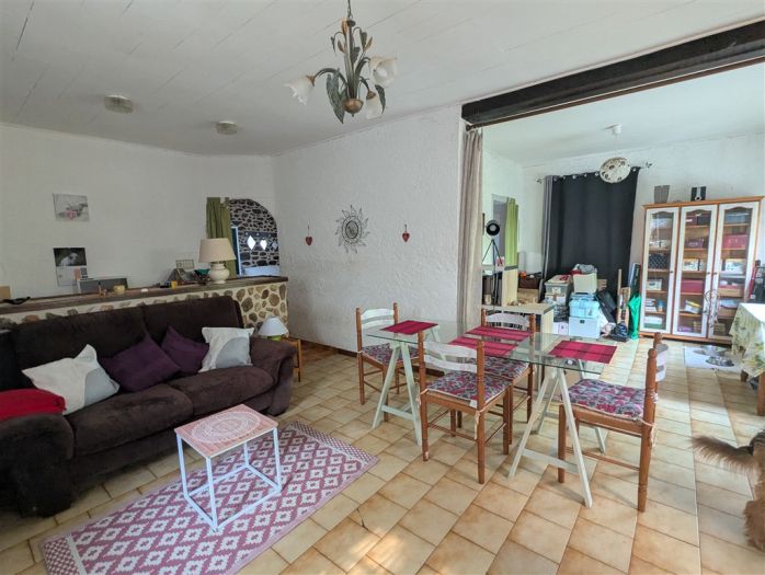 11 km Ussel : vente vente de 4 pi&egrave;ces - grande image 5