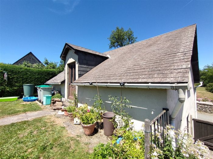 11 km Ussel : vente vente de 4 pi&egrave;ces - grande image 9