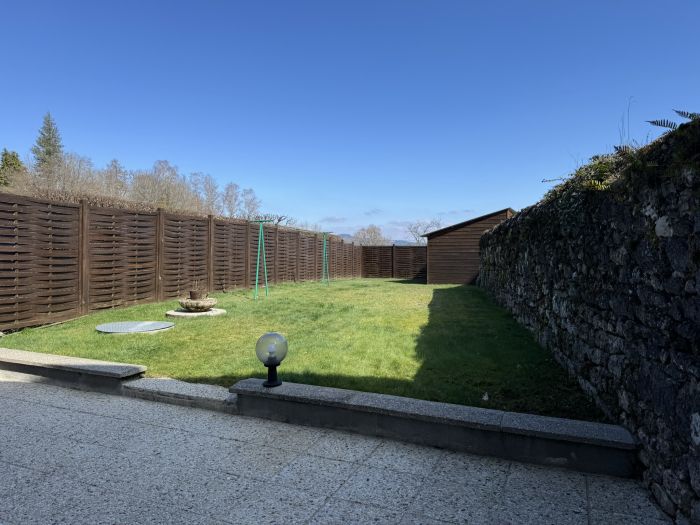 EGLETONS : vente vente de 5 pi&egrave;ces - grande image 3