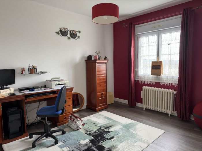 EGLETONS : vente vente de 5 pi&egrave;ces - grande image 6