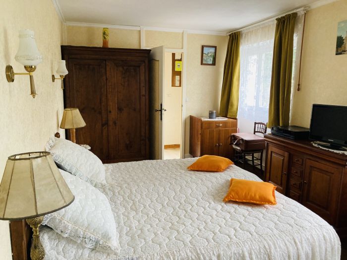 SECTEUR ST PAUL - ESPAGNAC : vente vente de 4 pi&egrave;ces - grande image 5