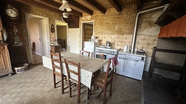 SECTEUR ST MARTIAL DE GIMEL : vente vente de 4 pi&egrave;ces - grande image 3