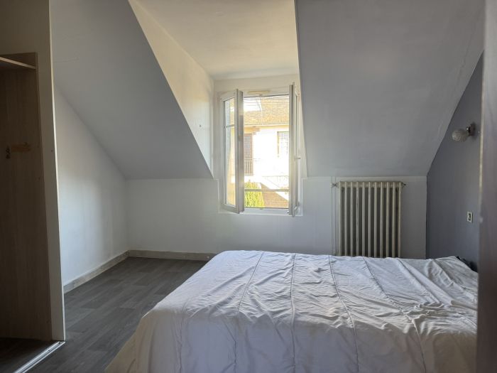 AU COEUR D'EGLETONS : vente vente de 4 pi&egrave;ces - grande image 5