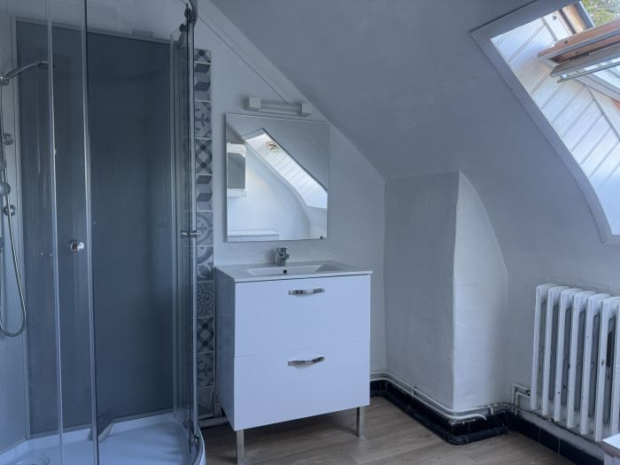 AU COEUR D'EGLETONS : vente vente de 4 pi&egrave;ces - grande image 6