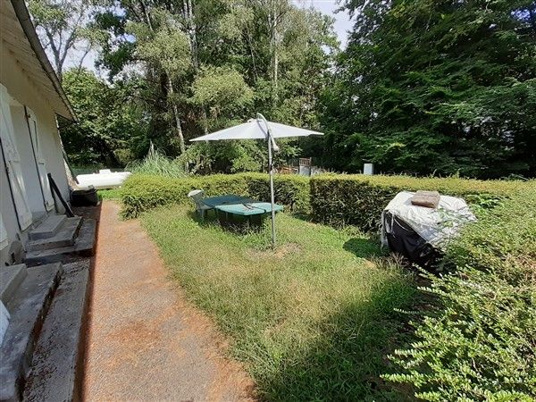 Saint Privat : vente vente de 3 pi&egrave;ces - grande image 9