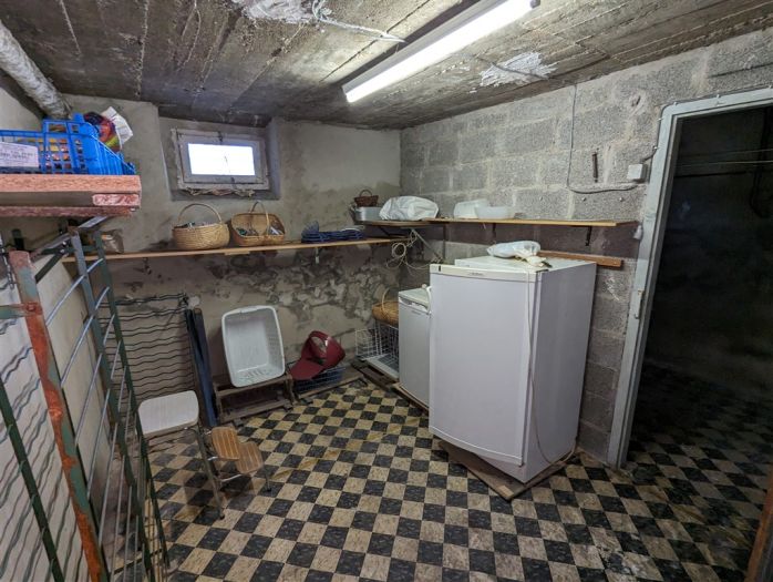 10 minutes Bort-les-Orgues : vente vente de 4 pi&egrave;ces - grande image 9