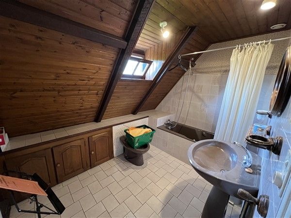 ARGENTAT-SUR-DORODGNE : vente vente de 5 pi&egrave;ces - grande image 5