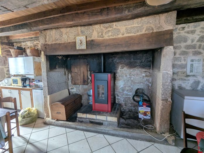 Entre USSEL et MEYMAC : vente vente de 3 pi&egrave;ces - grande image 3