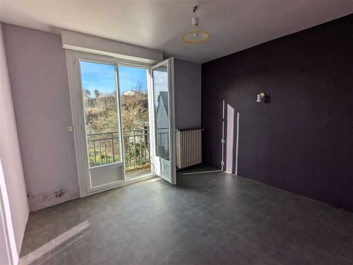 USSEL : vente vente de 4 pi&egrave;ces - grande image 2