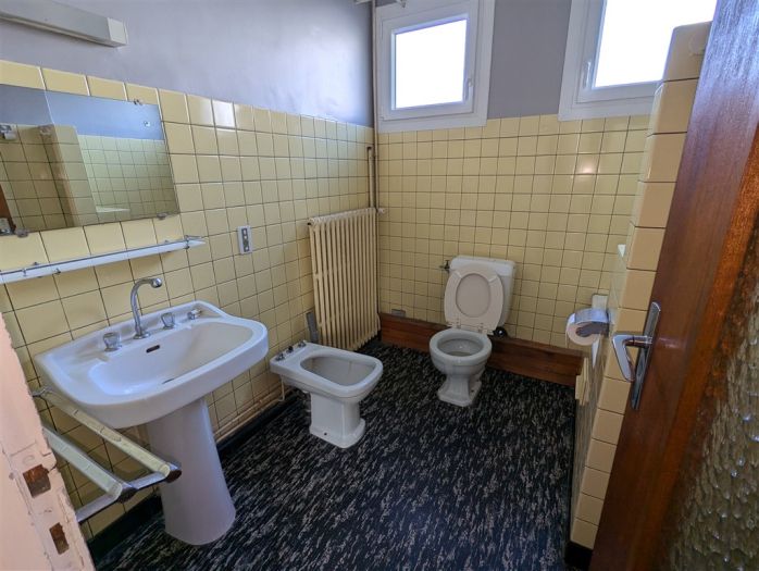 USSEL : vente vente de 4 pi&egrave;ces - grande image 5