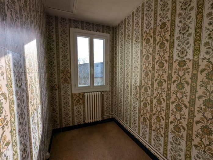 USSEL : vente vente de 4 pi&egrave;ces - grande image 6