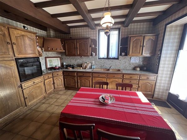 ARGENTAT-SUR-DORDOGNE : vente vente de 5 pi&egrave;ces - grande image 3