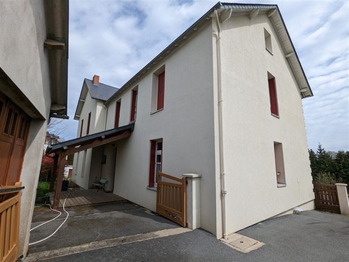 Village tous commerces : vente vente de 7 pi&egrave;ces - grande image 9