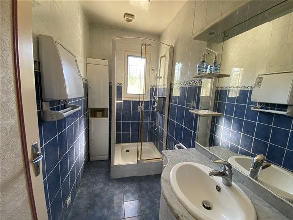 Argentat sur Dordogne : vente vente de 5 pi&egrave;ces - grande image 3