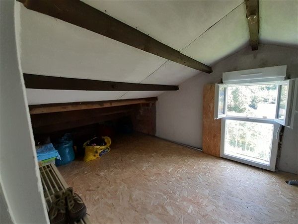 A 5 minutes de Laguenne : vente vente de 6 pi&egrave;ces - grande image 9