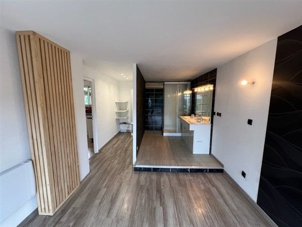 ARGENTAT-SUR-DORDOGNE : vente vente de 4 pi&egrave;ces - grande image 4