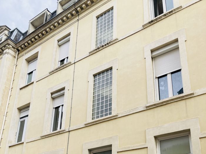 TULLE CENTRE VILLE : vente Local professionnel 15 - vignette 1