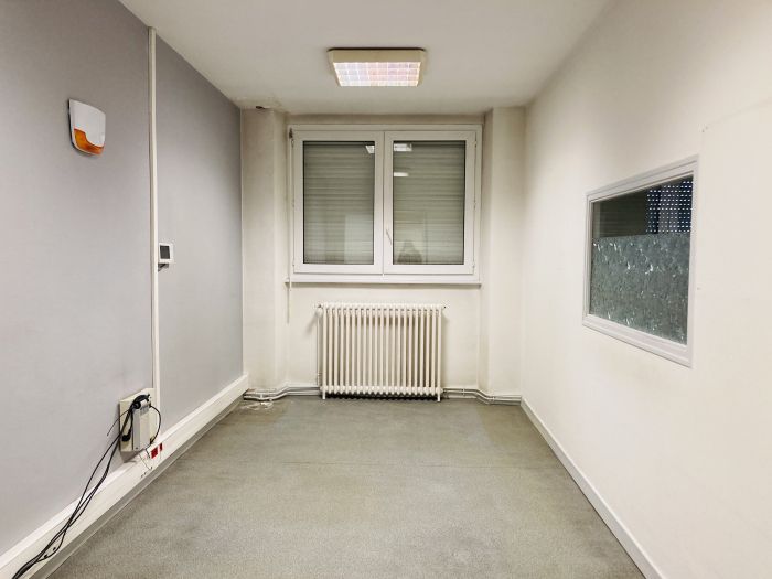 TULLE CENTRE VILLE : vente vente de 15 pi&egrave;ces - grande image 4