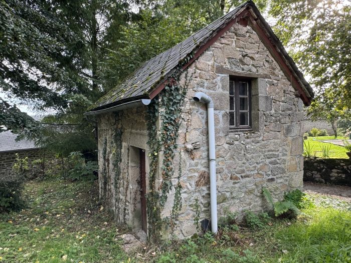 SAINT YRIEIX LE DEJALAT : vente vente de 3 pi&egrave;ces - grande image 9