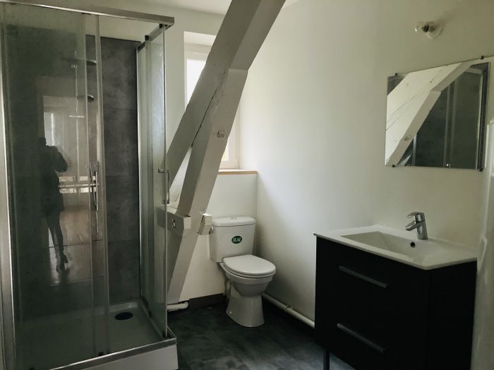 TULLE CENTRE VILLE : vente vente de 3 pi&egrave;ces - grande image 5