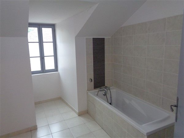 TULLE CENTRE : vente vente de 5 pi&egrave;ces - grande image 5