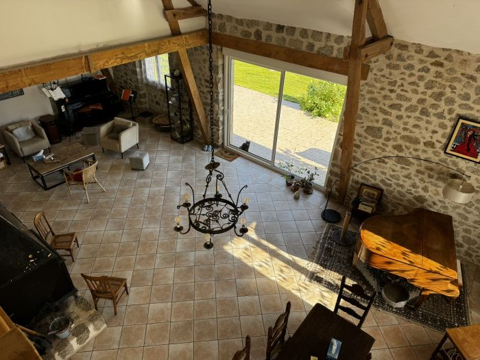 MOUSTIER-VENTADOUR : vente vente de 8 pi&egrave;ces - grande image 4