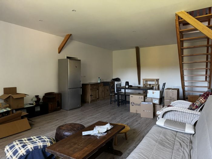 MOUSTIER-VENTADOUR : vente vente de 8 pi&egrave;ces - grande image 8