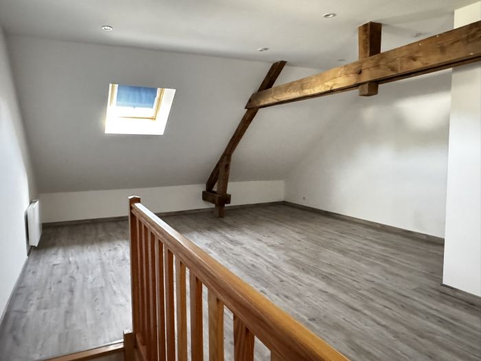 MOUSTIER-VENTADOUR : vente vente de 8 pi&egrave;ces - grande image 9