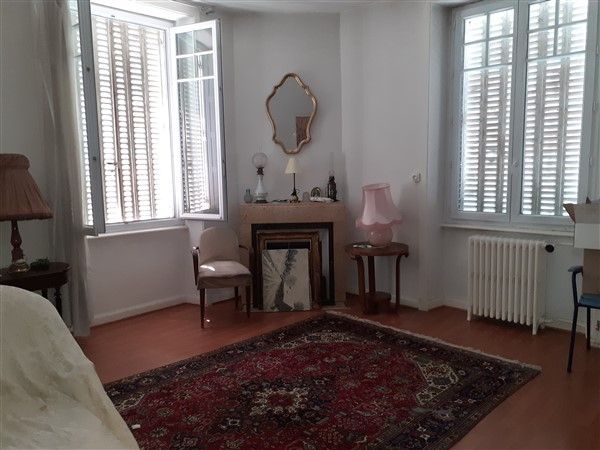 TULLE PROCHE TRECH : vente vente de 7 pi&egrave;ces - grande image 8