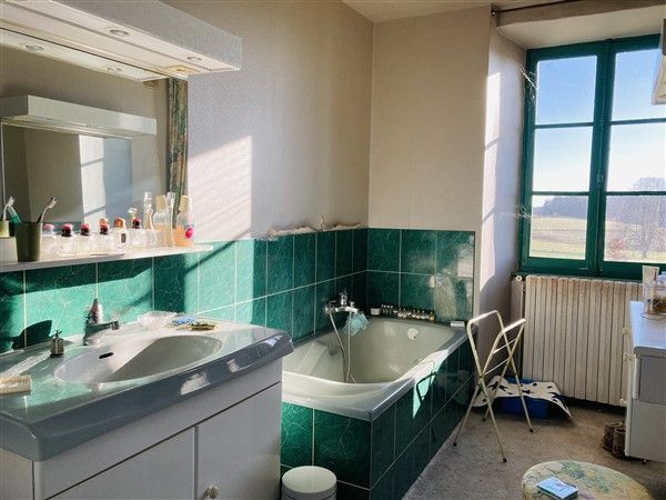 ENTRE TULLE ET LAGARDE ENVAL : vente vente de 7 pi&egrave;ces - grande image 8